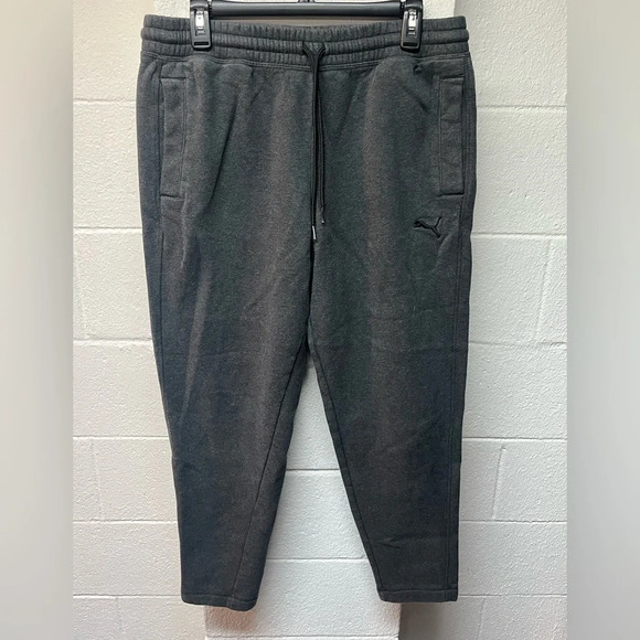 Puma Sweatpants Dark Gray Solid
Logo Fleece Men's Size Large - Picture 1 of 4